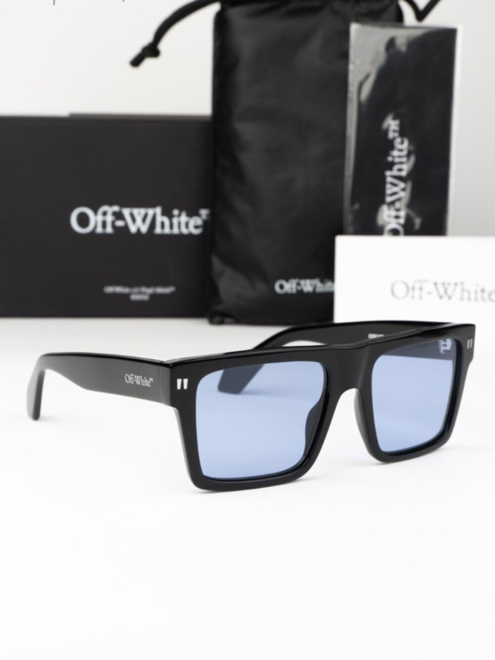 Off-White LAWTON Women Sunglasses Black Blue Square OERI109 1040 NEW AUTHENTIC